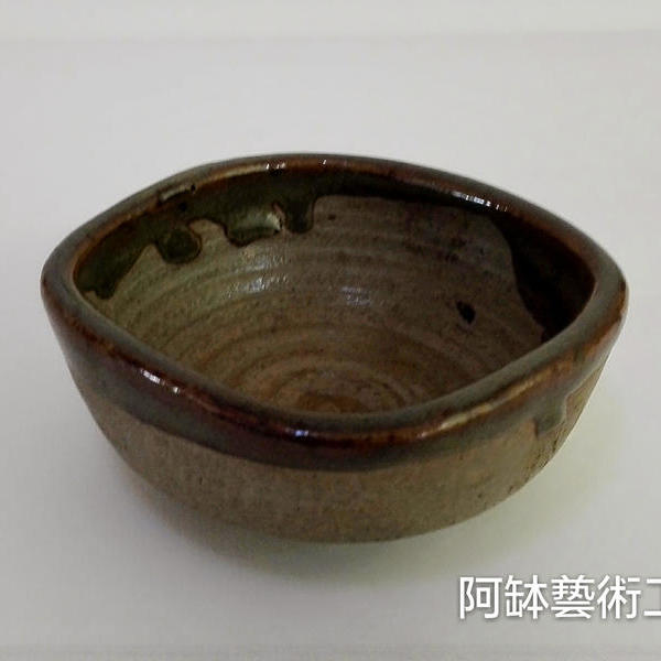 钵 优昙钵罗的作品 artand 与艺术家面对面的在线画廊